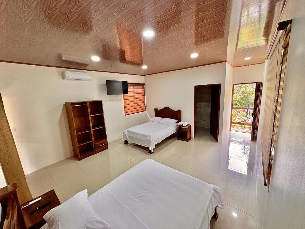 Quadruple Room 2